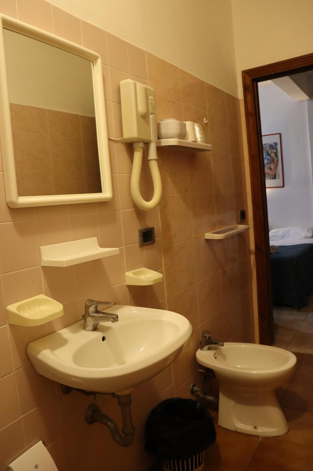 Il Cardellino Residenze Rurali App1